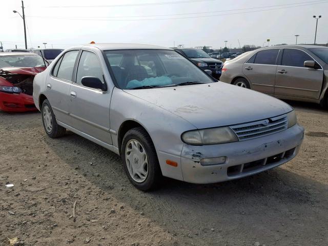 1N4BU31D0VC236868 - 1997 NISSAN ALTIMA XE SILVER photo 1