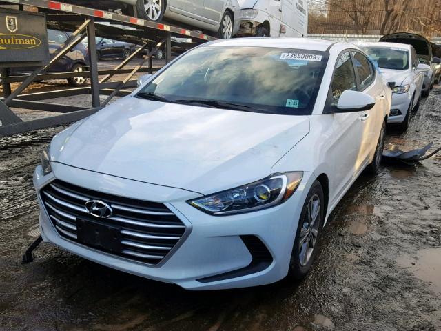 5NPD84LF3JH245445 - 2018 HYUNDAI ELANTRA SE WHITE photo 2