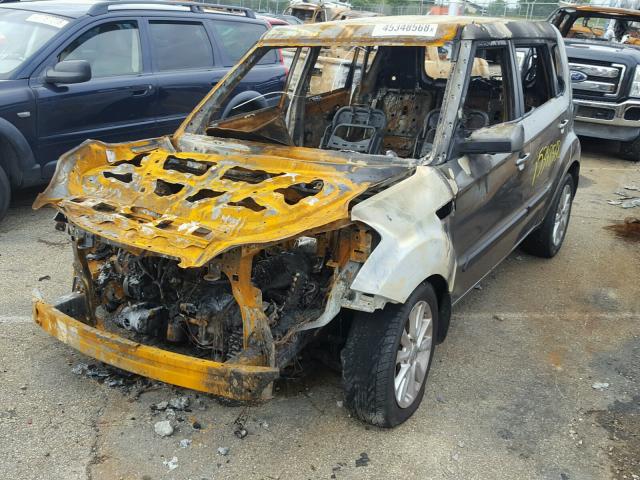 KNDJT2A52D7636143 - 2013 KIA SOUL 烧焦的 照片 2