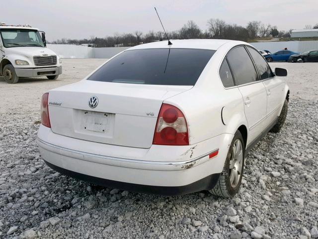 WVWRH63B92P220196 - 2002 VOLKSWAGEN PASSAT GLX 白色 照片 4
