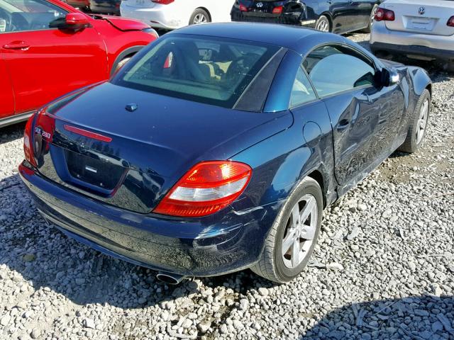 WDBWK54F86F096075 - 2006 MERCEDES-BENZ SLK 280 BLACK photo 4