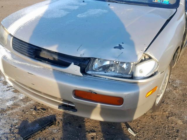 JM1BA1418S0138080 - 1995 MAZDA PROTEGE DX GOLD photo 9