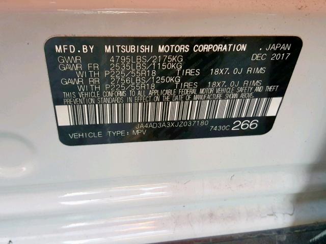 JA4AD3A3XJZ037180 - 2018 MITSUBISHI OUTLANDER WHITE photo 10