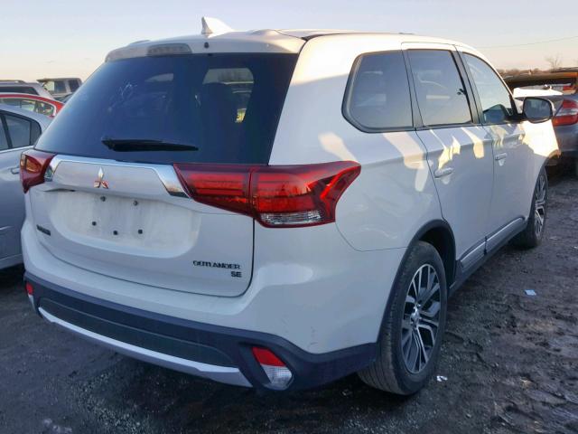 JA4AD3A3XJZ037180 - 2018 MITSUBISHI OUTLANDER WHITE photo 4