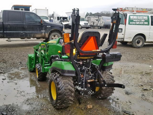 1LV1025REGH328010 - 2016 JOHN DEERE TRACTOR GREEN photo 3