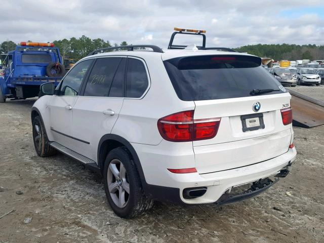 5UXZV8C51CL426179 - 2012 BMW X5 XDRIVE5 WHITE photo 3