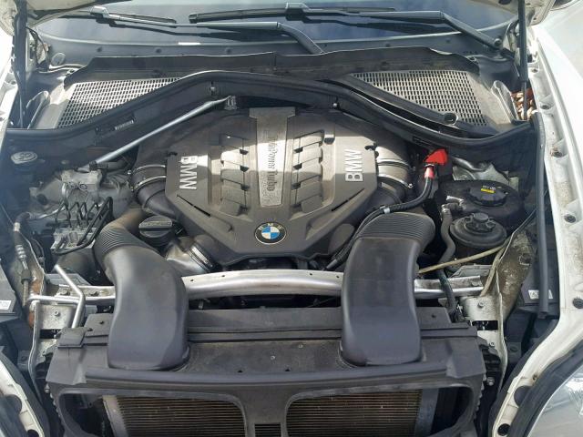 5UXZV8C51CL426179 - 2012 BMW X5 XDRIVE5 WHITE photo 7
