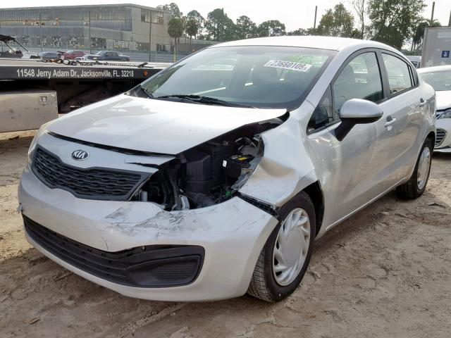 KNADM4A34F6496610 - 2015 KIA RIO LX 银色 照片 2