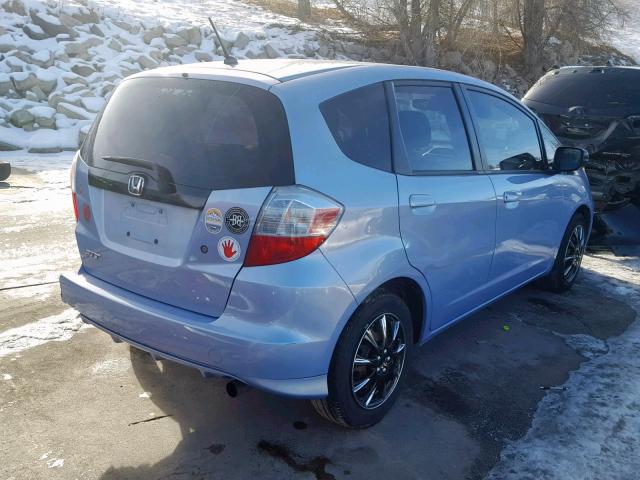 JHMGE88269S045349 - 2009 HONDA FIT BLUE photo 4