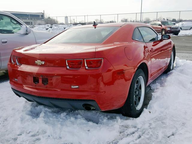 2G1FA1EVXA9179262 - 2010 CHEVROLET CAMARO LS RED photo 4