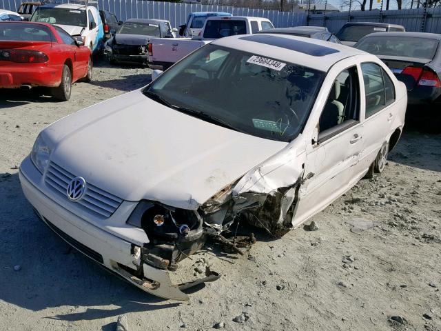 3VWSA29M7YM134047 - 2000 VOLKSWAGEN JETTA GLS WHITE photo 2