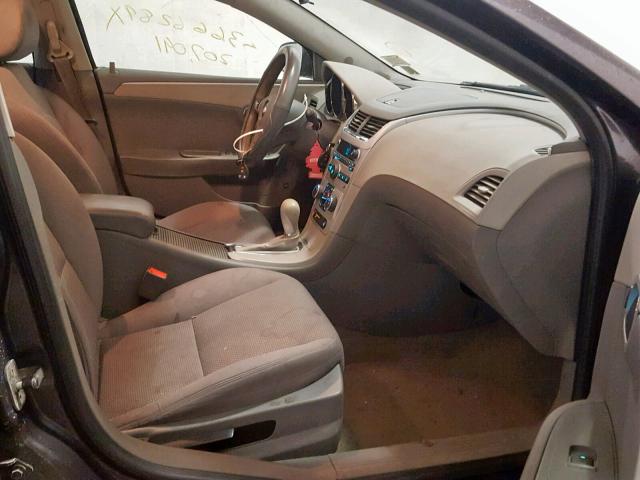 1G1ZA5EB3A4142681 - 2010 CHEVROLET MALIBU LS გრაფიტი ფოტო 5