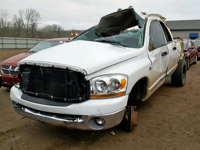 1D7KS28CX7J501131 - 2007 DODGE RAM 2500 S WHITE photo 2