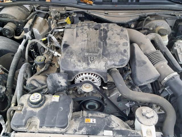 2MEFM74V46X606746 - 2006 MERCURY GRAND MARQ SILVER photo 7