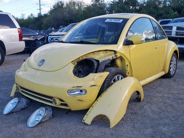 3VWCR31C54M414808 - 2004 VOLKSWAGEN NEW BEETLE YELLOW photo 2