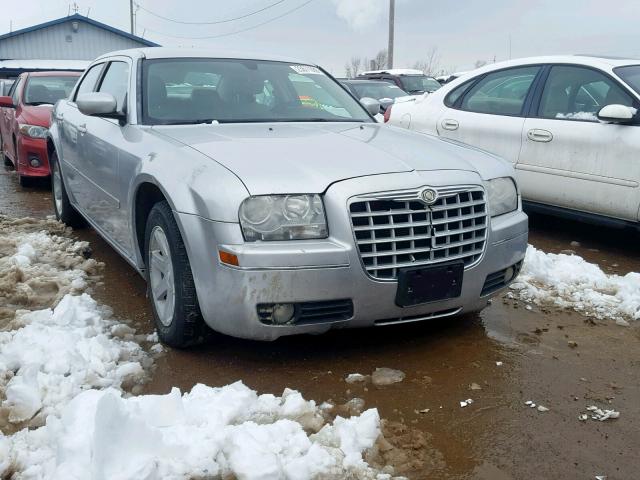 2C3JA53G05H644967 - 2005 CHRYSLER 300 TOURIN SILVER photo 1