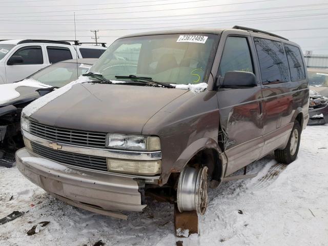 1GNDM19X82B146060 - 2002 CHEVROLET ASTRO BROWN photo 2