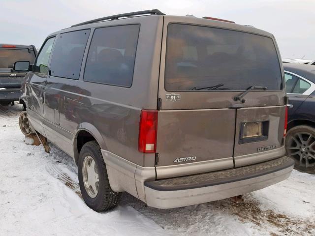 1GNDM19X82B146060 - 2002 CHEVROLET ASTRO BROWN photo 3