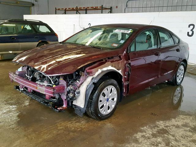 3FA6P0G70DR100927 - 2013 FORD FUSION S BURGUNDY photo 2