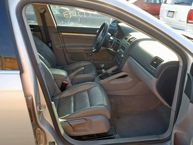 3VWDT71K66M800449 - 2006 VOLKSWAGEN JETTA TDI SILVER photo 5