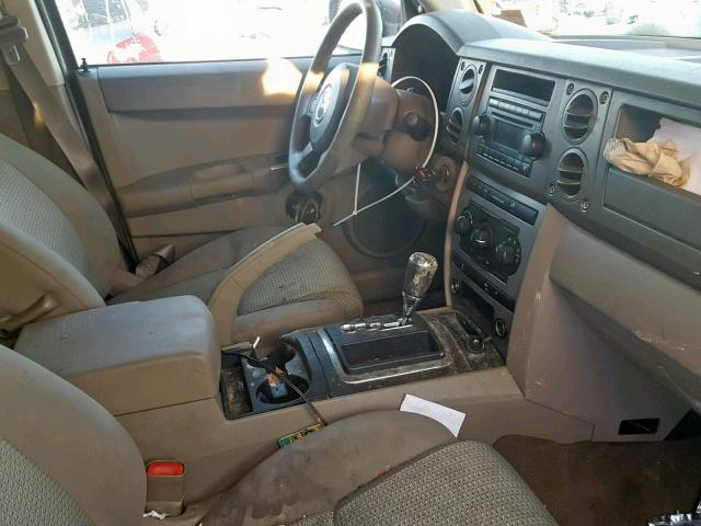 1J8HG48K36C337256 - 2006 JEEP COMMANDER BLACK photo 5