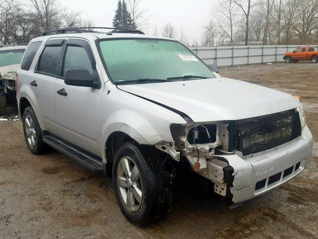 1FMCU93GX9KC40152 - 2009 FORD ESCAPE XLT SILVER photo 1