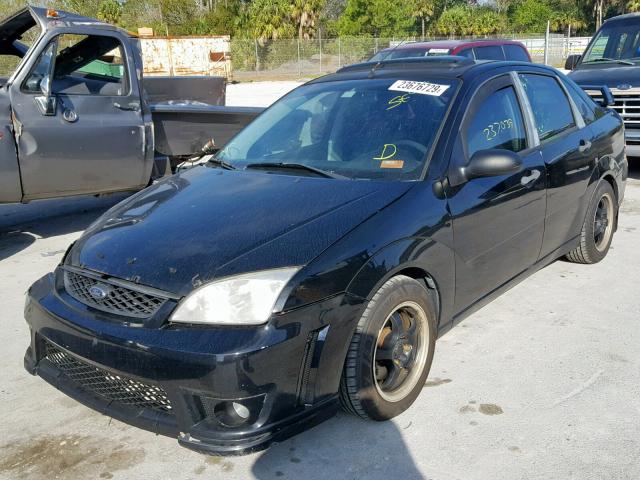 1FAFP34NX7W204038 - 2007 FORD FOCUS ZX4 BLACK photo 2