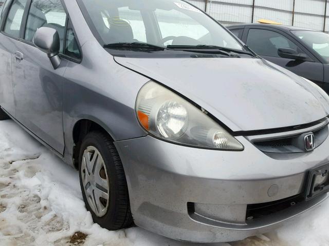 JHMGD38478S020191 - 2008 HONDA FIT GRAY photo 9