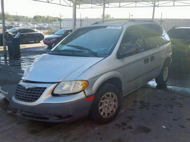 1C4GJ25302B738379 - 2002 CHRYSLER VOYAGER SILVER photo 2