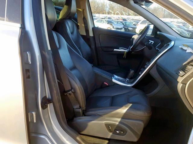 YV4902DZ7C2303505 - 2012 VOLVO XC60 T6 GRAY photo 5