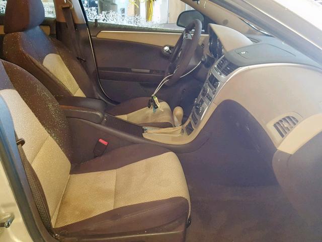 1G1ZB5EB9AF262518 - 2010 CHEVROLET MALIBU LS 银色 照片 5