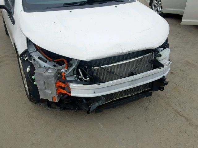 1G1RB6E4XEU166566 - 2014 CHEVROLET VOLT WHITE photo 9