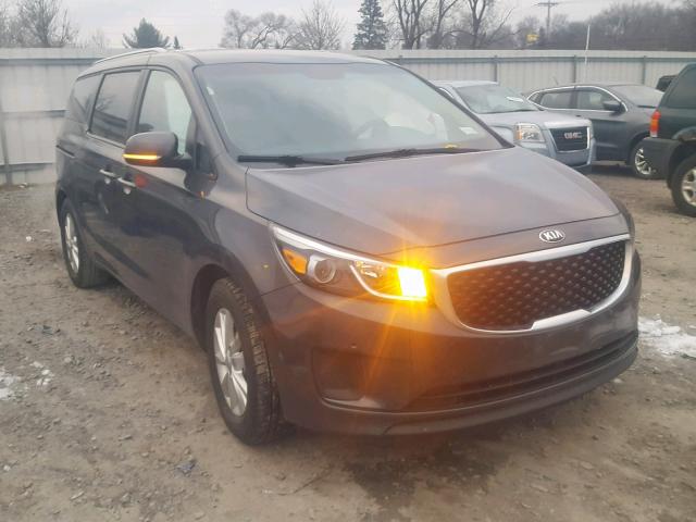 KNDMB5C15H6267169 - 2017 KIA SEDONA LX GRAY photo 1