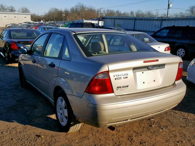 1FAHP34N57W221659 - 2007 FORD FOCUS ZX4 GOLD photo 3