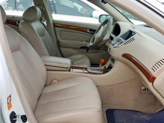 JNKBF01A52M002268 - 2002 INFINITI Q45 WHITE photo 5