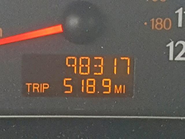 1G8AJ52F54Z168650 - 2004 SATURN ION LEVEL RED photo 8