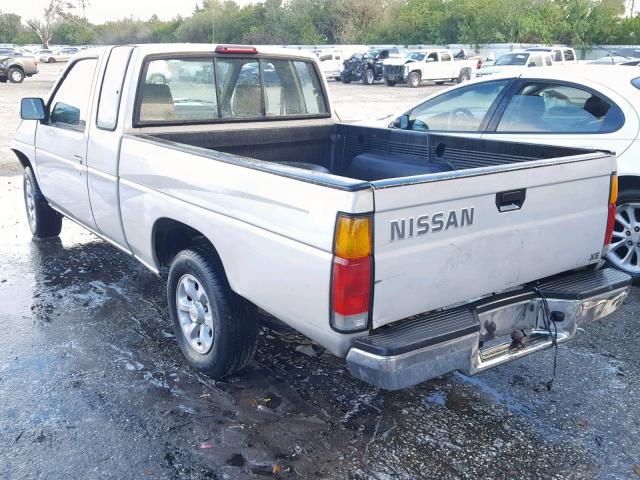 1N6SD16SXTC326934 - 1996 NISSAN TRUCK KING GRAY photo 3