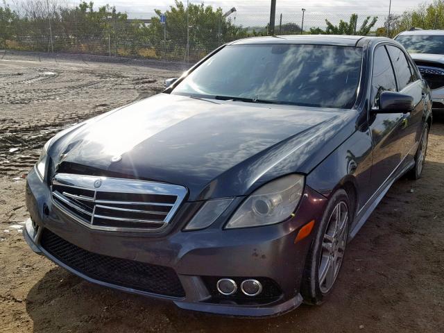 WDDHF5GB3AA054674 - 2010 MERCEDES-BENZ E 350 GRAY photo 2