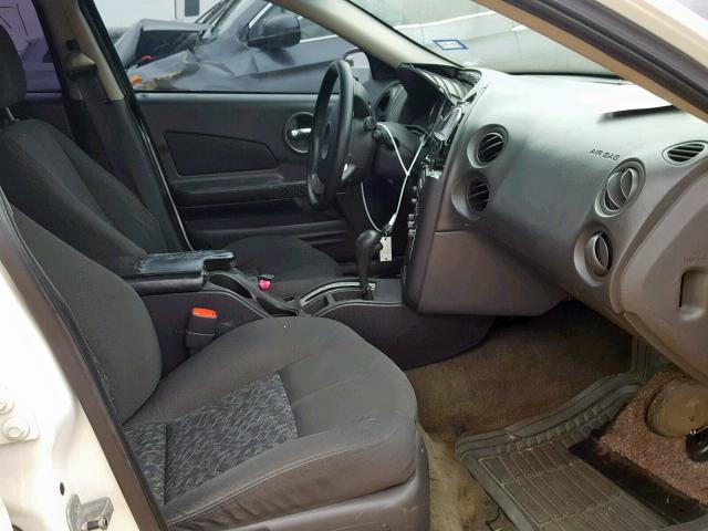 2G2WP522341181384 - 2004 PONTIAC GRAND PRIX WHITE photo 5