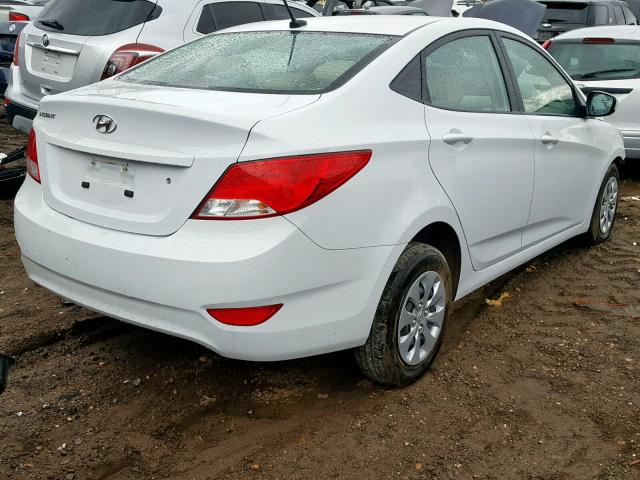 KMHCT4AE5HU378465 - 2017 HYUNDAI ACCENT SE WHITE photo 4