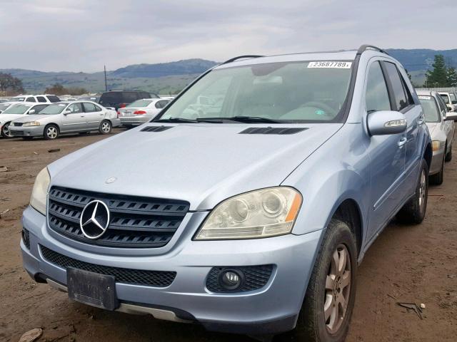 4JGBB86E86A047201 - 2006 MERCEDES-BENZ ML 350 BLUE photo 2