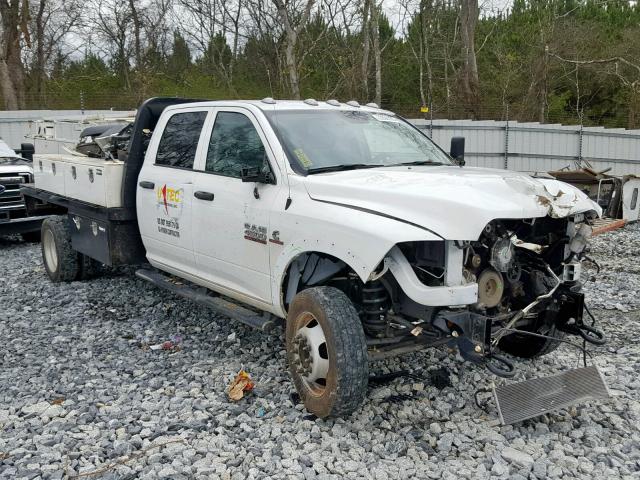 3C7WRKFL4HG680833 - 2017 RAM 4500 WHITE photo 1