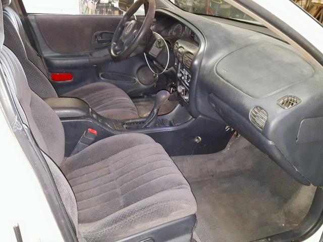 1G2WK52J51F106003 - 2001 PONTIAC GRAND PRIX WHITE photo 5