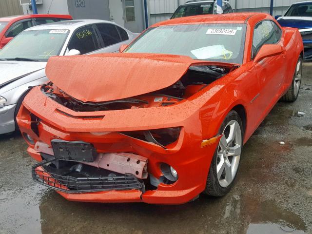 2G1FJ1EJ5D9200598 - 2013 CHEVROLET CAMARO SS ORANGE photo 2