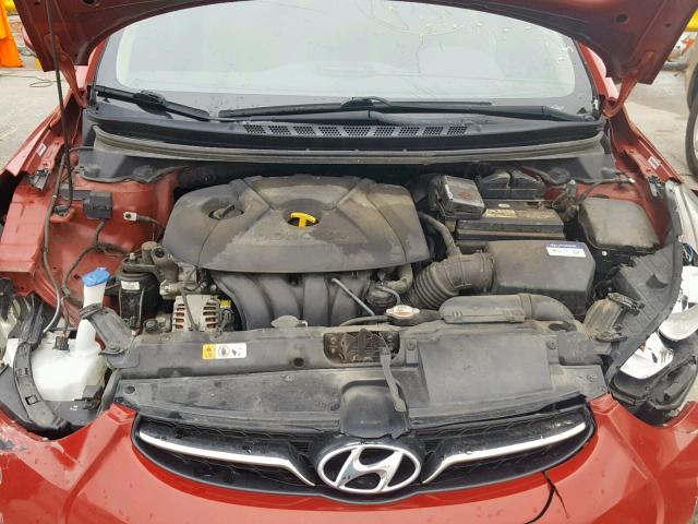 KMHDH4AE5CU363964 - 2012 HYUNDAI ELANTRA GL MAROON photo 7