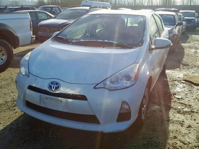 JTDKDTB32C1514288 - 2012 TOYOTA PRIUS C WHITE photo 2