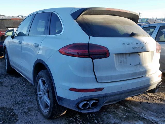 WP1AB2A26HLA52722 - 2017 PORSCHE CAYENNE S WHITE photo 3