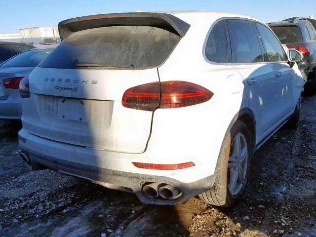 WP1AB2A26HLA52722 - 2017 PORSCHE CAYENNE S WHITE photo 4