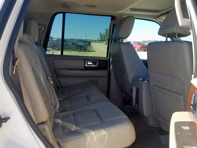 5LMJJ2H52BEJ04694 - 2011 LINCOLN NAVIGATOR 白色 照片 6