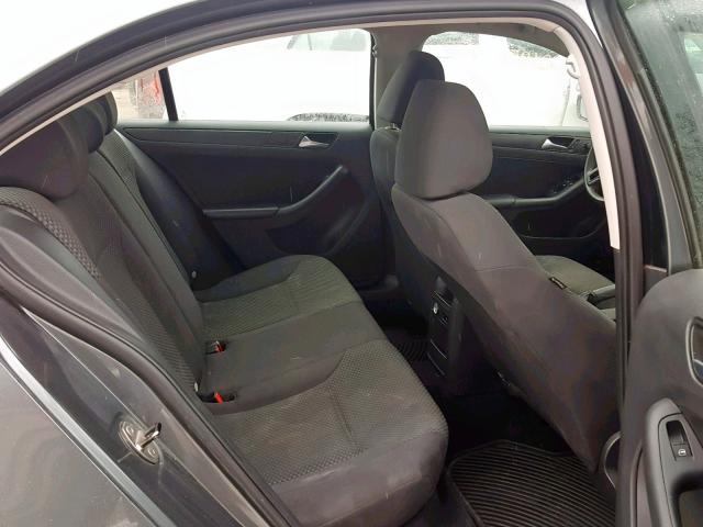 3VW1K7AJ8DM263755 - 2013 VOLKSWAGEN JETTA BASE Մոխրագույն լուսանկար 6